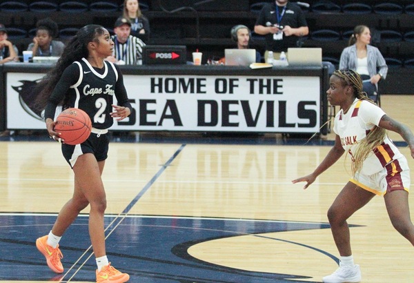 Womens Basketball Finishes Home Opener On Top