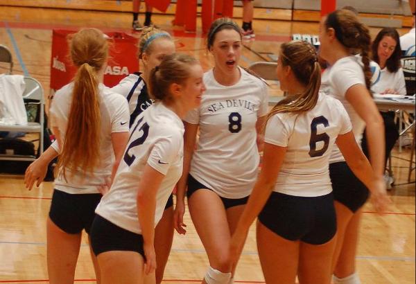 Volleyball Opens the Season In Dominant Fashion