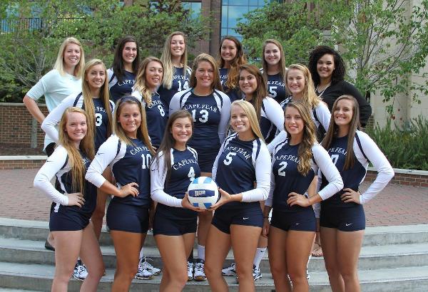 Women's Volleyball Opens Season with a Split