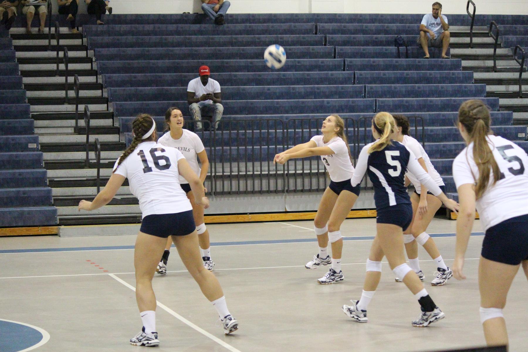 Cape Fear Women's Volleyball Rallies to Win