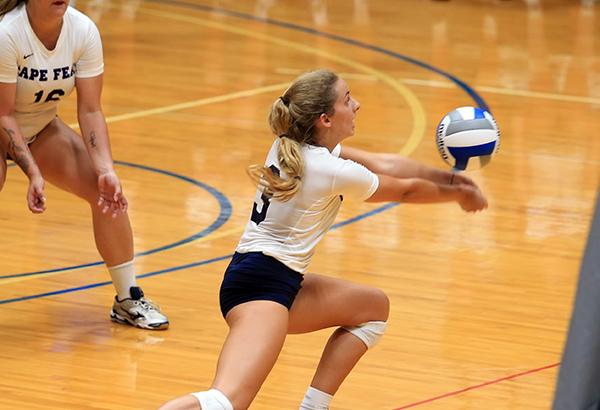 Volleyball Wins Opening Conference Match